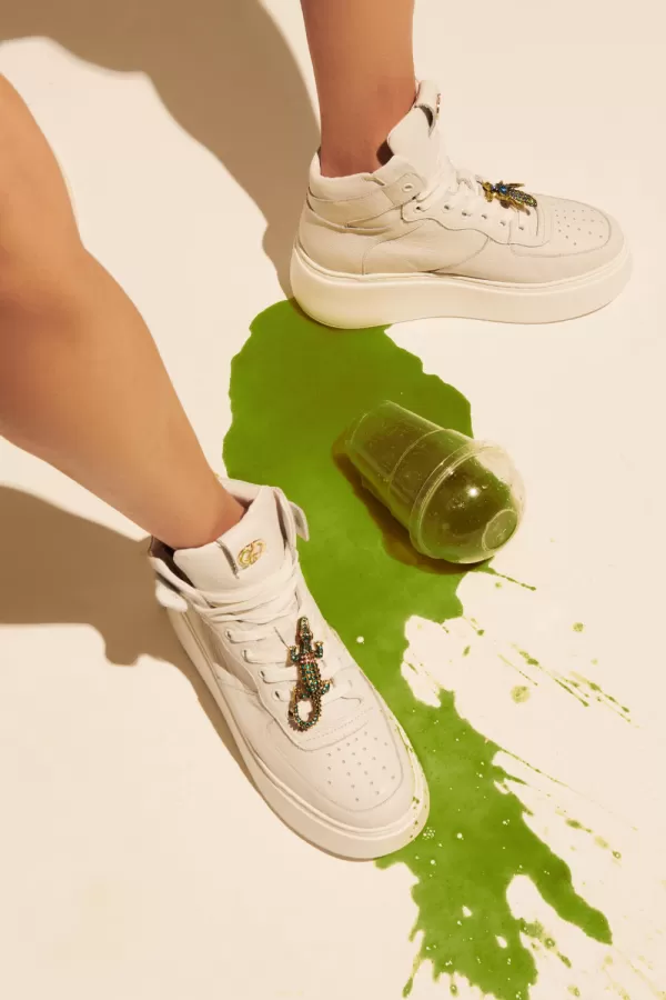 Zobacz Białe sneakersy z ozdobami CARINII--B9235K-I81-000-000-F75
