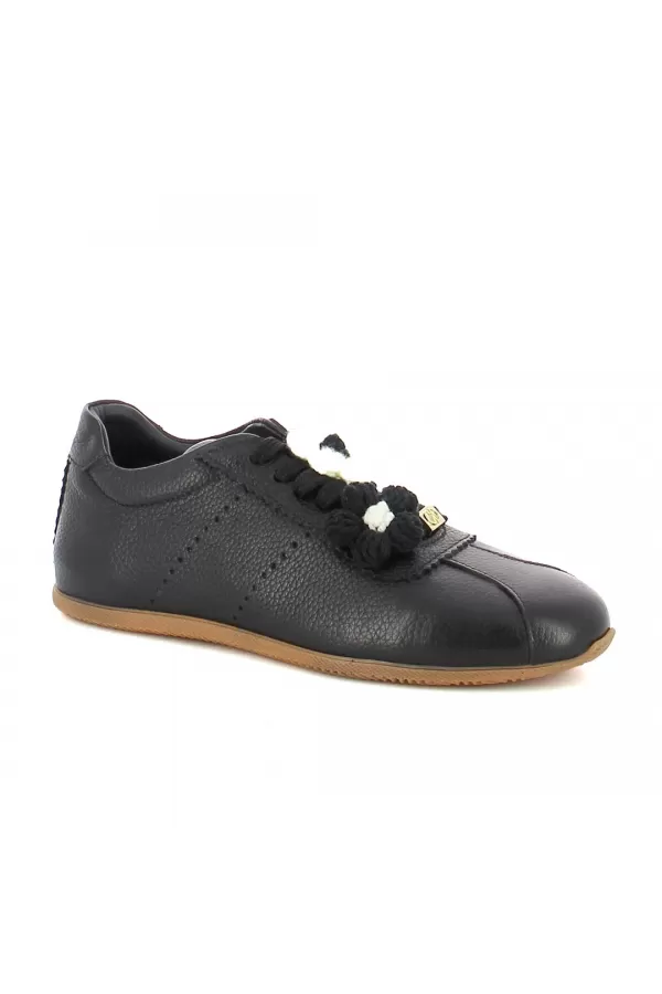 Zobacz Czarne sneakersy skórzane CARINII--B10498-J23-000-000-000