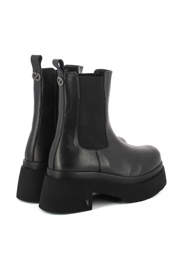 Zobacz Czarne sztyblety na platformie CARINII--B10504-E50-000-000-000