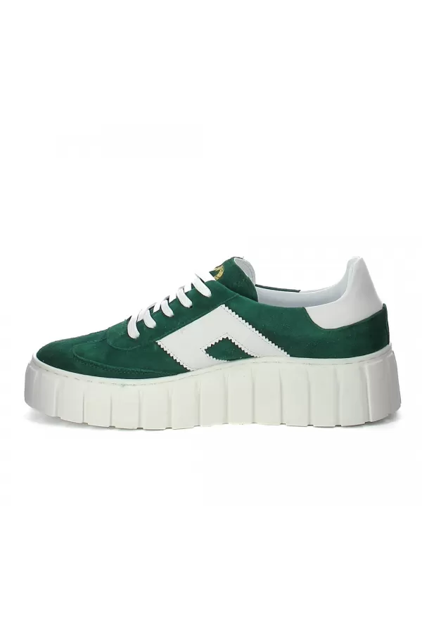 Zobacz Zielone zamszowe sneakersy CARINII--B10013-T75-L46-000-E68