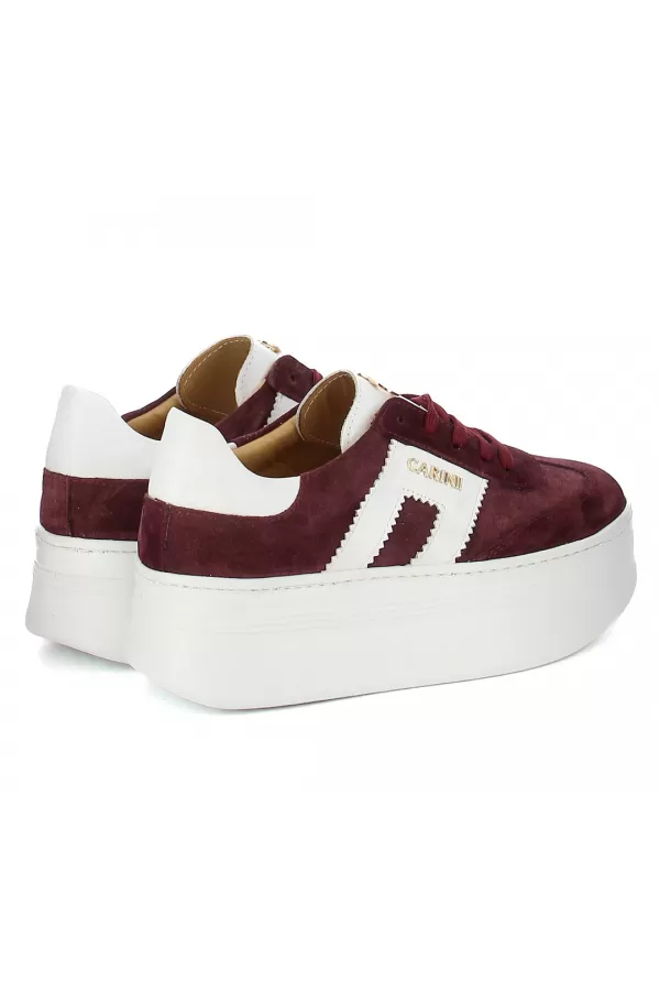Zobacz Bordowe sneakersy zamszowe CARINII--B9992-B36-000-000-G73