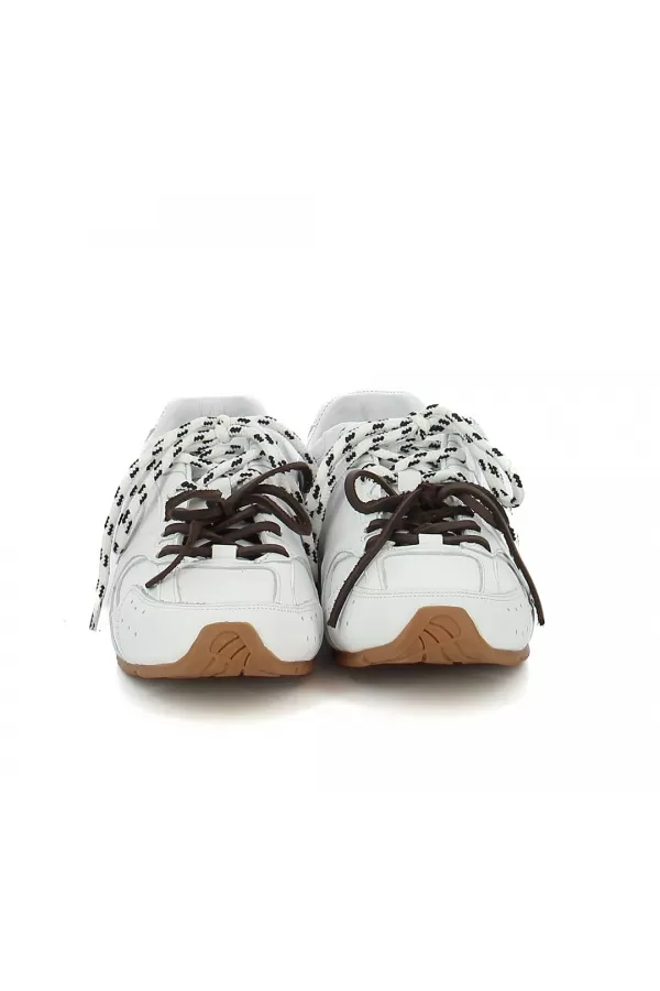 Zobacz Białe sneakersy skórzane CARINII--B10342-L46-000-000-000