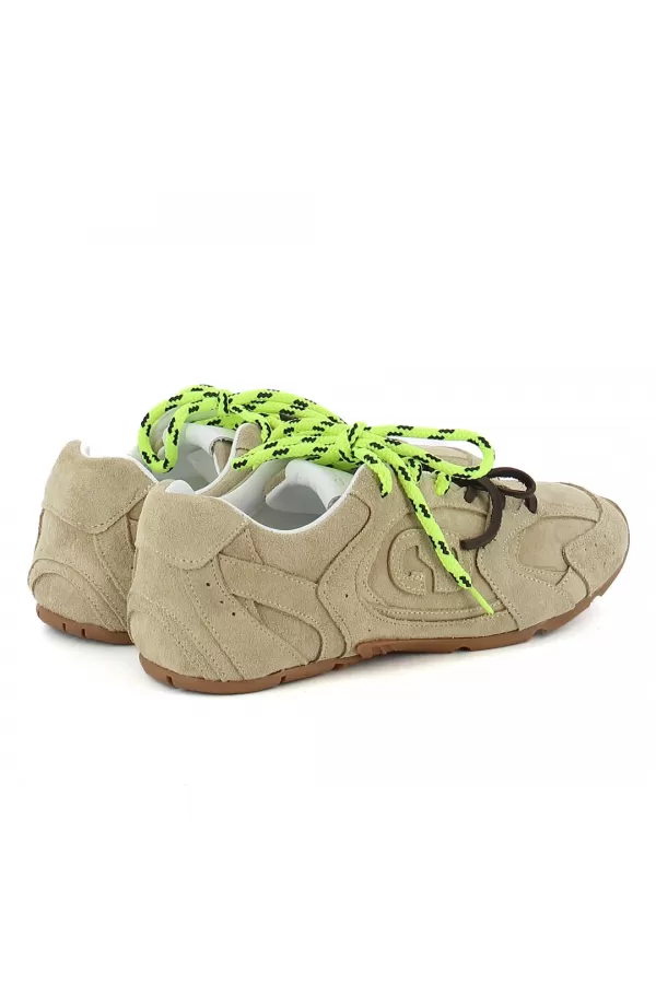 Zobacz Beżowe sneakersy zamszowe CARINII--B10342-168-000-000-000