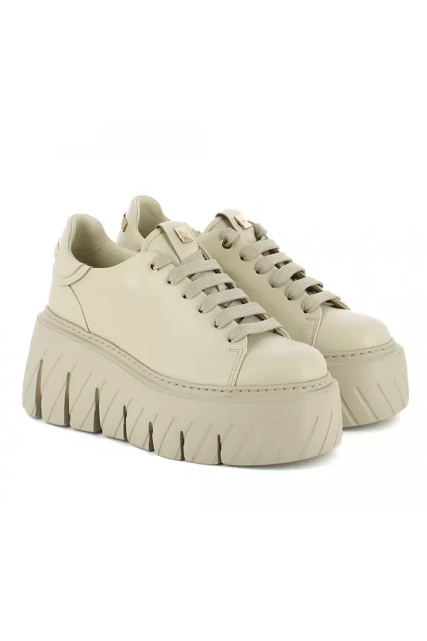 Zobacz Beżowe sneakersy na platformie CARINII--B10076-T43-000-000-G75