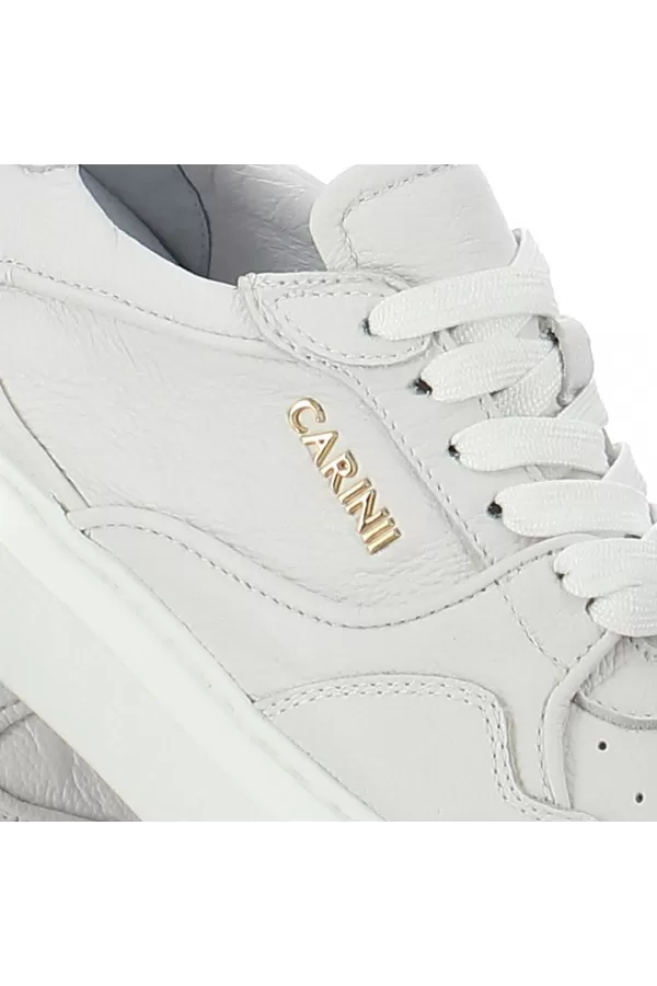 Zobacz Białe sneakersy skórzane CARINII--B9492-I81-000-000-F69