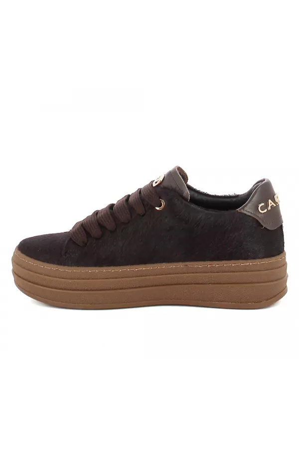Zobacz Brazowe sneakersy z naturalnym włosiem CARINII--B10466-T86-000-000-G74