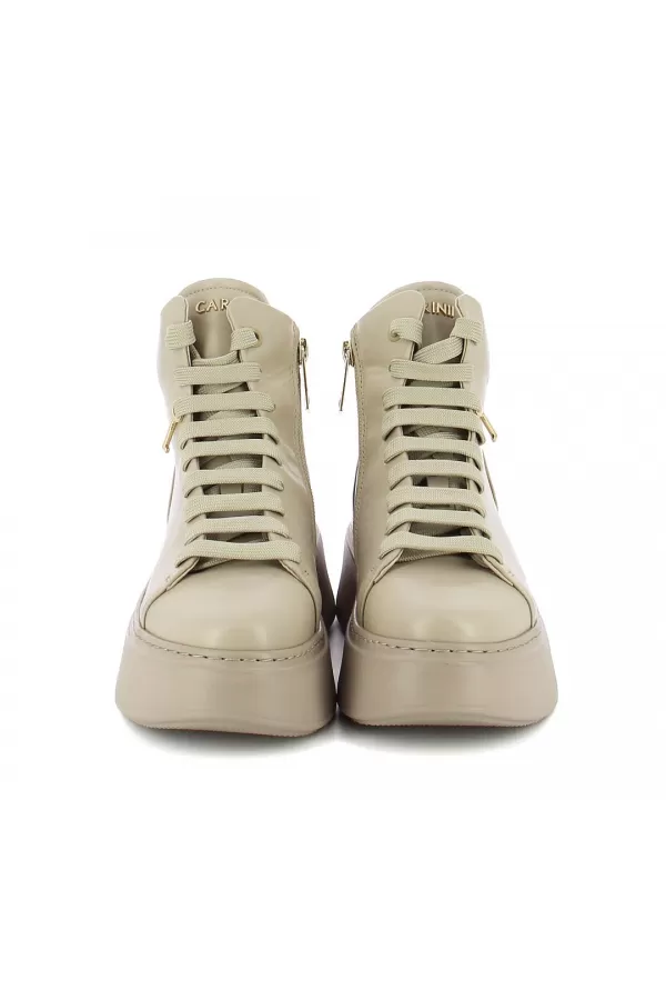 Zobacz Beżowe sneakersy skórzane CARINII--B9544-T43-000-000-F69