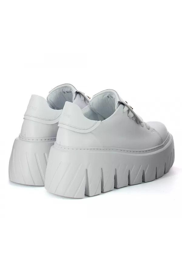Zobacz Modne sneakersy na platromie CARINII--B10274-L46-000-000-G75