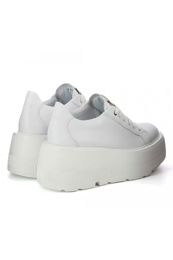 Zobacz Modne białe sneakersy na platformie CARINII--B10303-L46-000-000-G36