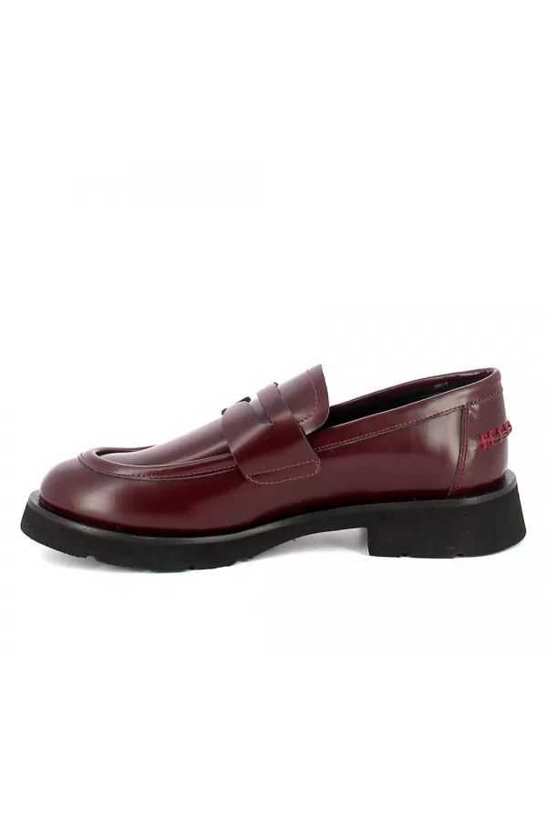 Zobacz Bordowe mokasyny damskie CARINII--B10219-B61-000-000-000