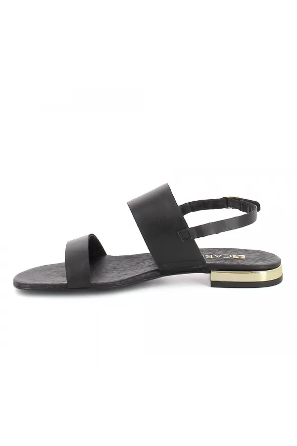 Zobacz Czarne płaskie sandały CARINII--B9071-E50-000-000-F72