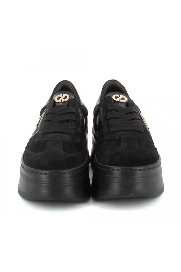 Zobacz Czarne sneakersy zamszowe CARINII--B9992-E50-H20-000-G73