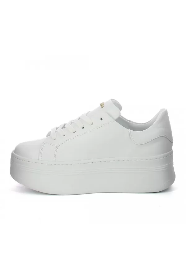 Zobacz Białe sneakersy skórzane  CARINII--B10332-L46-000-000-000
