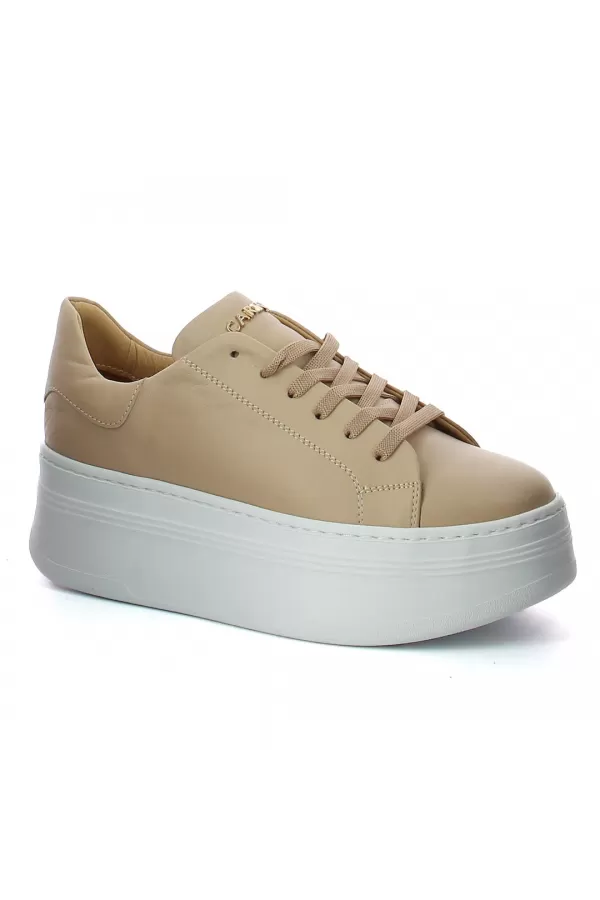 Zobacz Beżowe sneakersy skórzane  CARINII--B10332-491-000-000-000