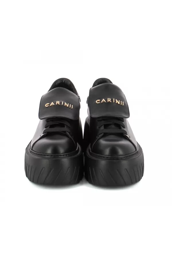 Zobacz Modne czarne sneakersy na platromie CARINII--B10274-E50-000-000-000