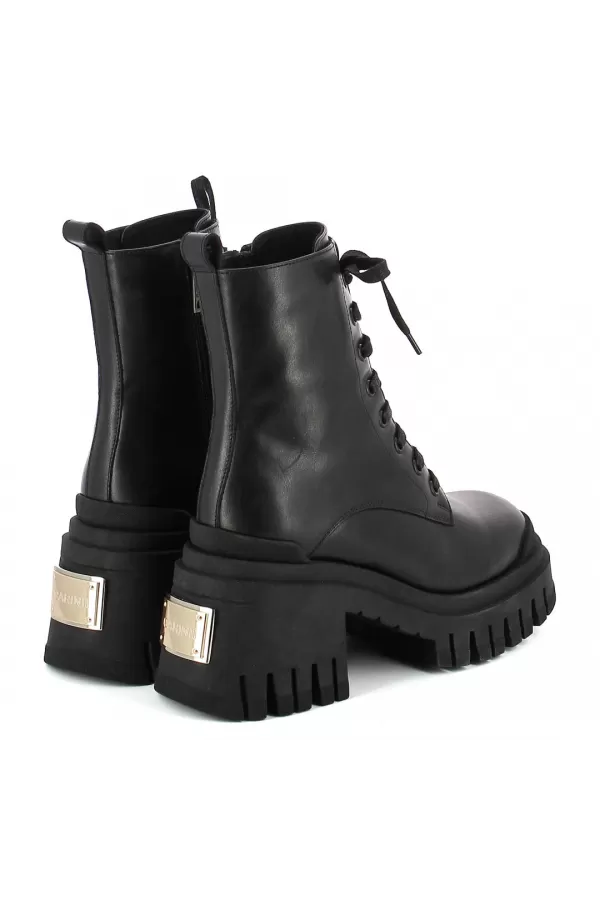 Zobacz Czarne workery na obcasie CARINII--B9778-E50-000-000-F48