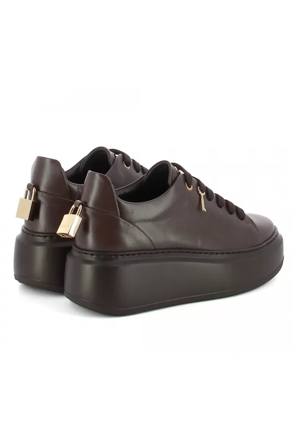 Zobacz Brązowe sneakersy na platformie CARINII--B9580-T82-000-000-F69
