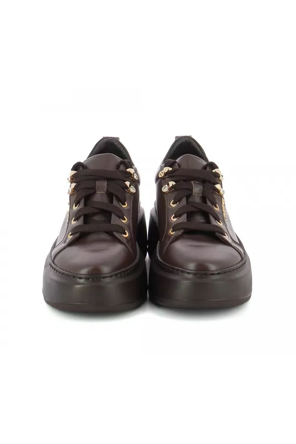 Zobacz Brązowe skórzane sneakersy CARINII--B8939-T82-000-000-F69