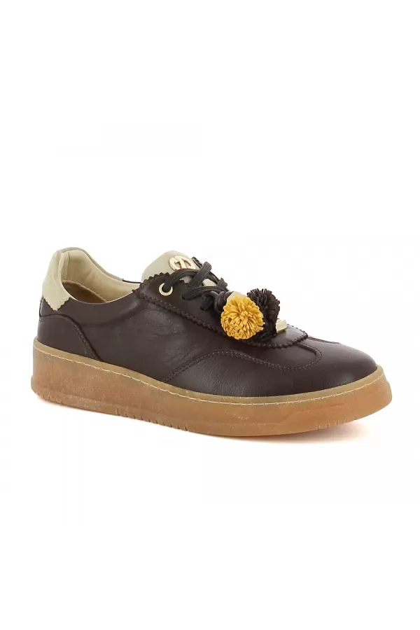 Zobacz Brązowe sneakersy skórzane CARINII--B10480-113-000-000-000