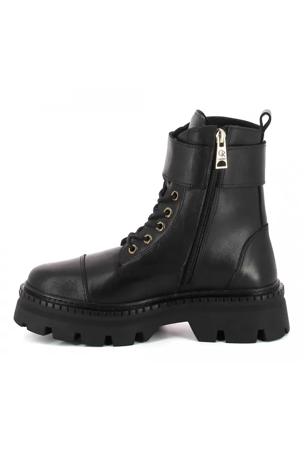 Zobacz Czarne workery skórzane CARINII--B10494-E50-000-000-000