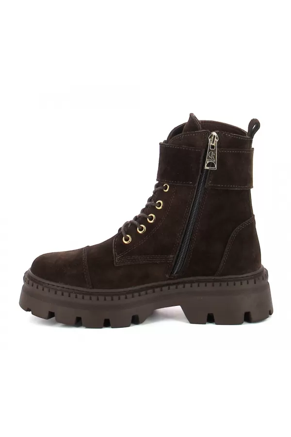 Zobacz Brązowe workery zamszowe CARINII--B10494-B67-000-000-000