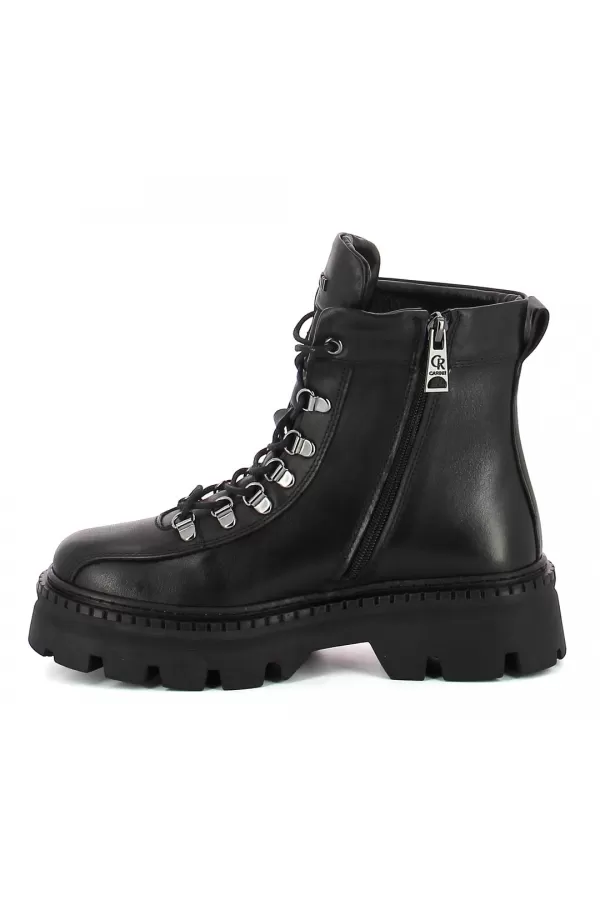 Zobacz Czarne workery damskie CARINII--B10493-E50-000-000-000