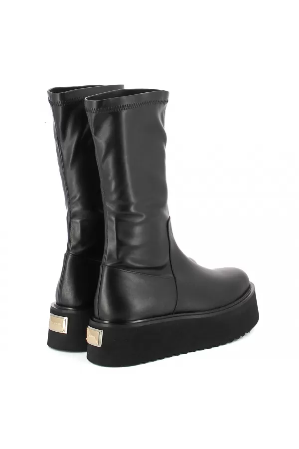 Zobacz Czarne botki ze stretchem CARINII--B10499-E50-000-000-000