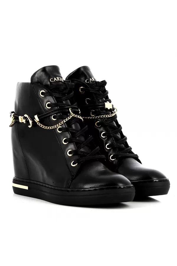 Zobacz Czarne sneakersy na koturnie CARINII--B5476-E50-000-000-B88