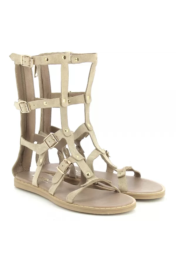 Zobacz Beżowe sandały rzymianki CARINII--B8036-O17-000-000-C74