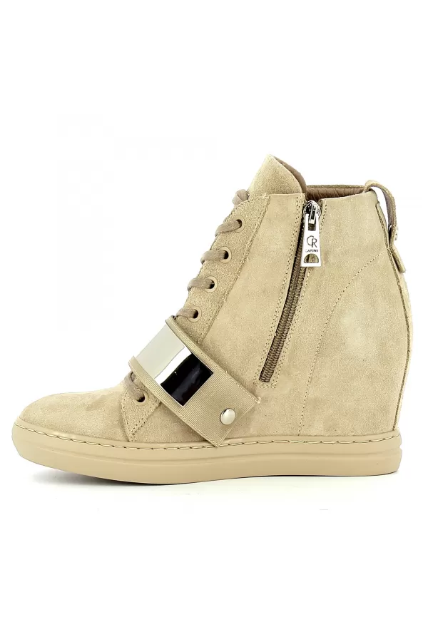 Zobacz Beżowe sneakersy na koturnie CARINII--B8176-O17-000-000-B88