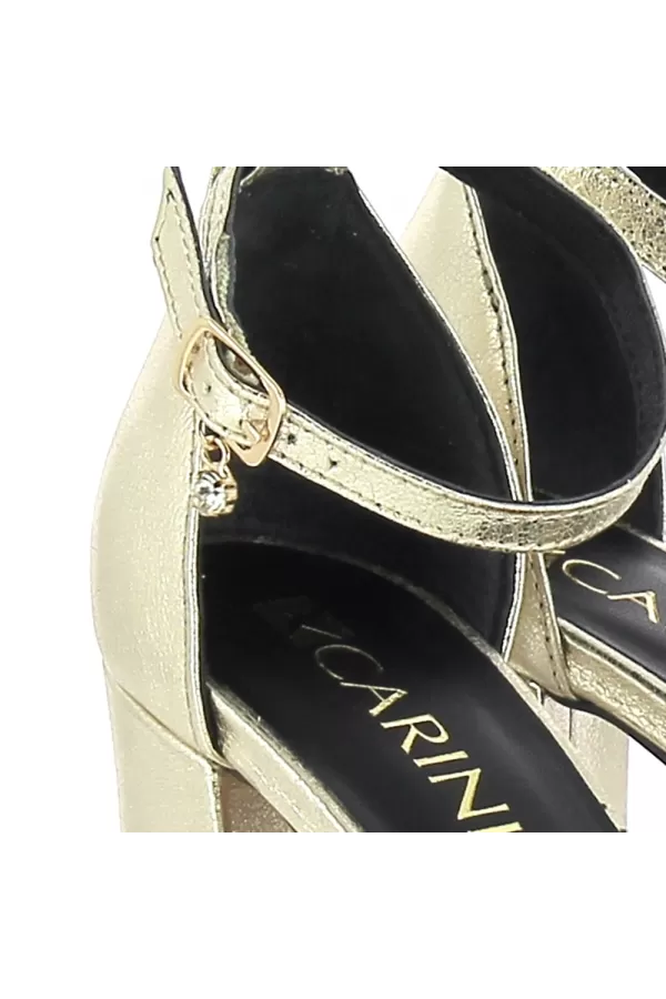 Zobacz Złote sandały na słupku CARINII--B8835-J25-000-000-F86