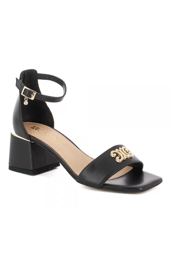 Zobacz Czarne sandały damskie CARINII--B8917-E50-000-000-F88