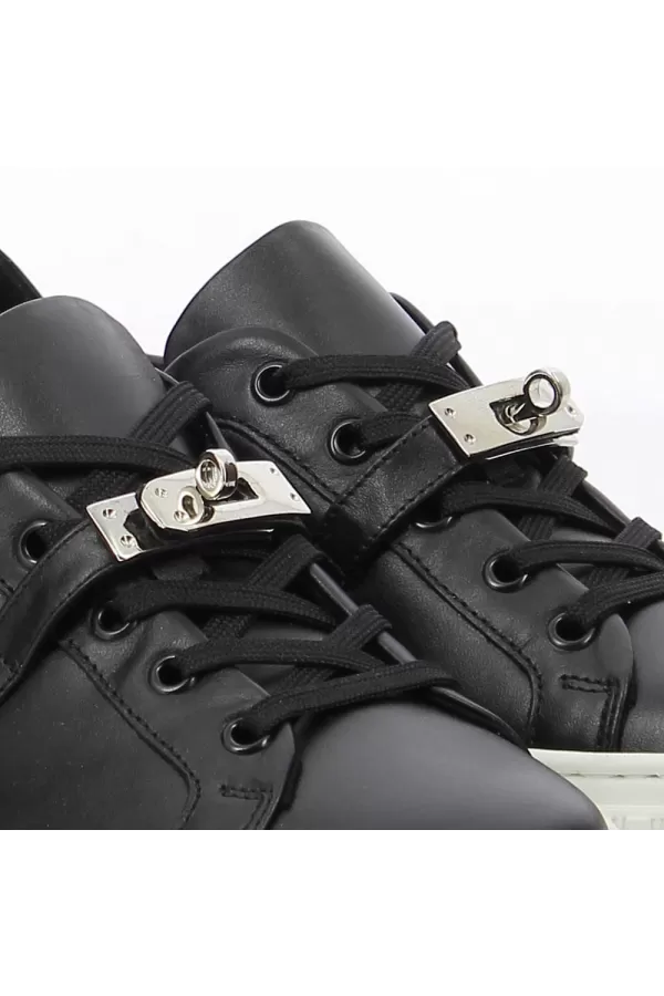 Zobacz Czarne sneakersy damskie CARINII--B8971-E50-000-000-F77