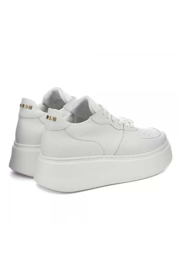 Zobacz Białe skórzane sneakersy CARINII--B9016-I81-000-000-000