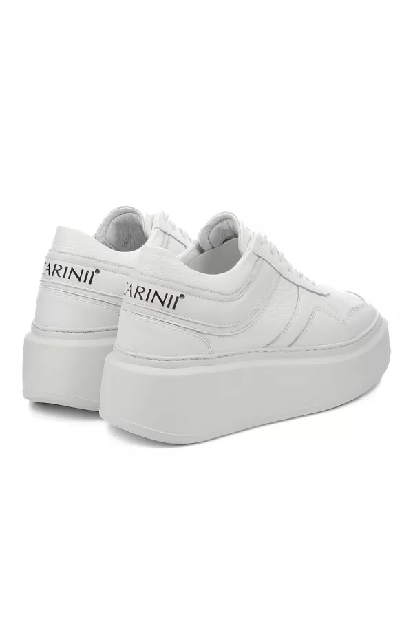 Zobacz Białe sneakersy na platformie CARINII--B9052-I81-L46-000-F69