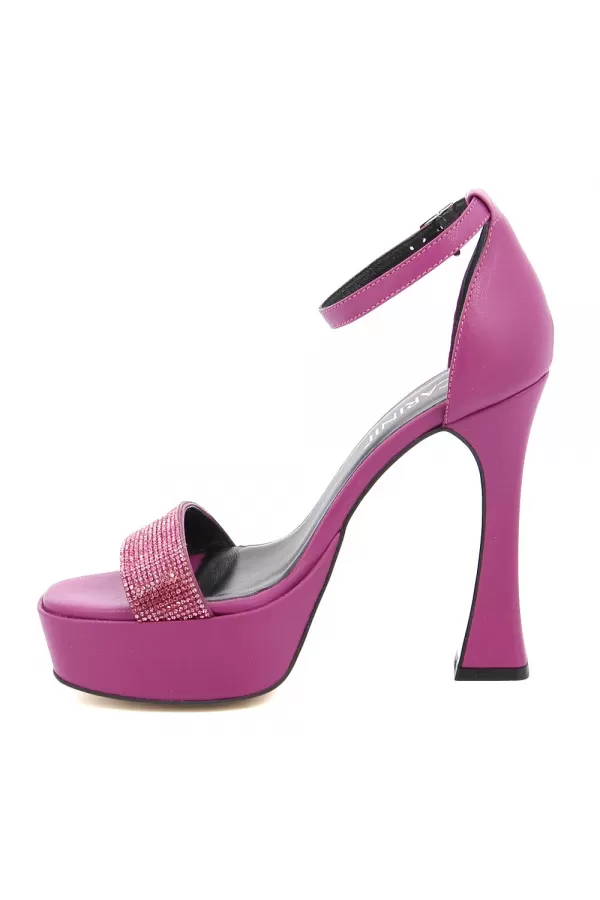Zobacz Różowe skórzane sandały  CARINII--B9054-S38-000-000-F95