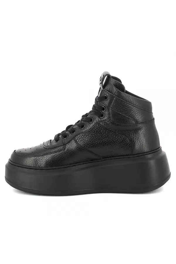 Zobacz Czarne sneakersy na platformie CARINII--B9235-J23-000-000-F75