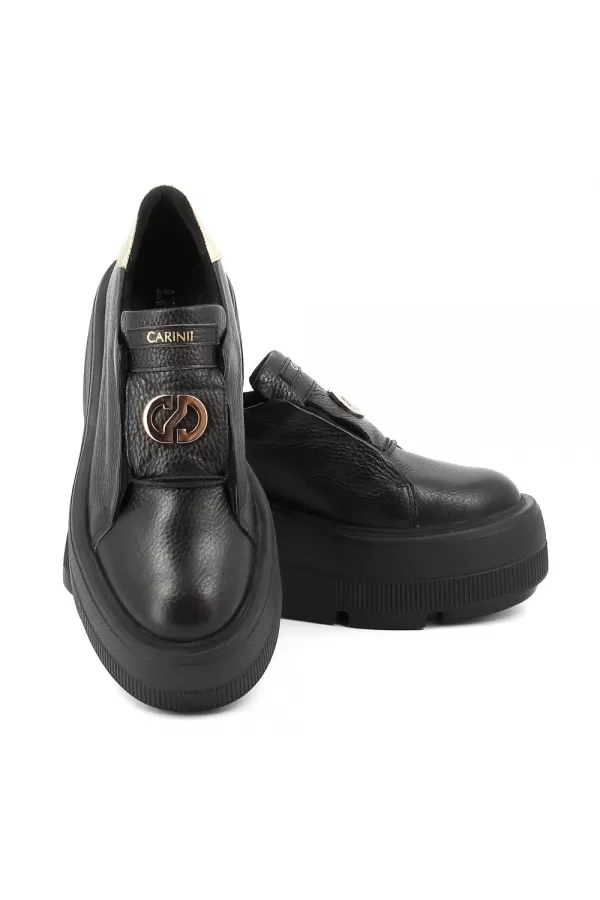 Zobacz Czarne sneakersy na platformie CARINII--B9340-J23-J25-000-G36