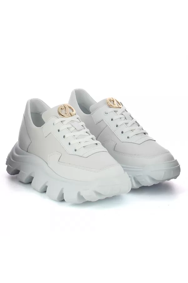 Zobacz Białe sneakersy na platformie CARINII--B9413-L46-I81-000-G01