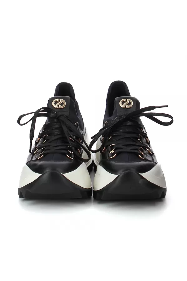 Zobacz Czarne sneakersy na białej platformie CARINII--B9458-E50-000-000-F92