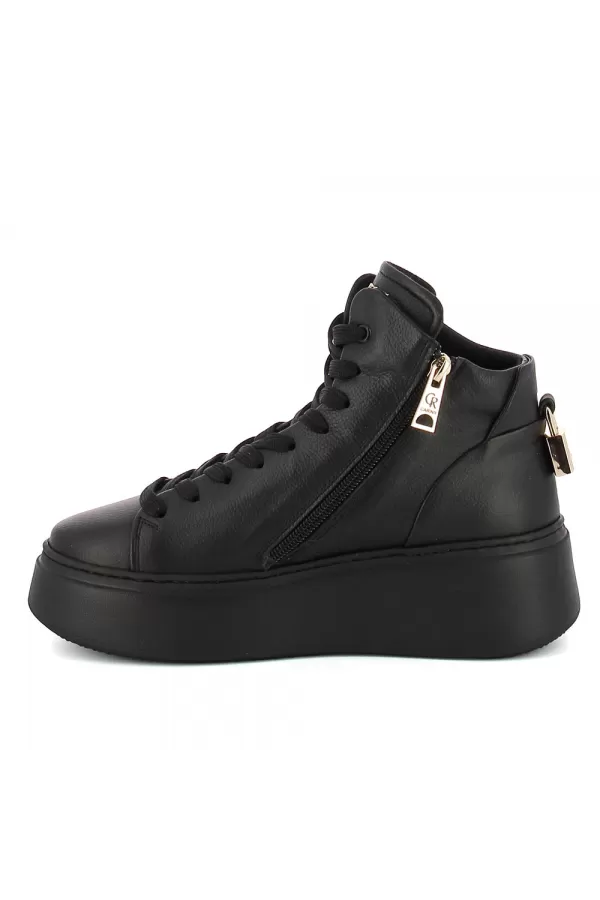 Zobacz Czarne sneakersy skórzane CARINII--B9544-J23-000-000-F69