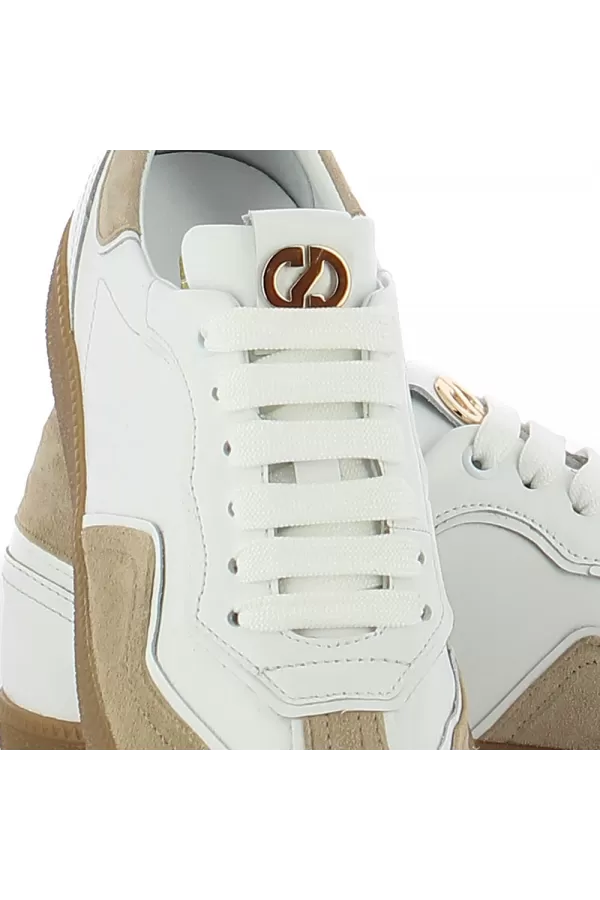 Zobacz Białe sneakersy skórzane damskie CARINII--B9670-R88-L46-R88-G55