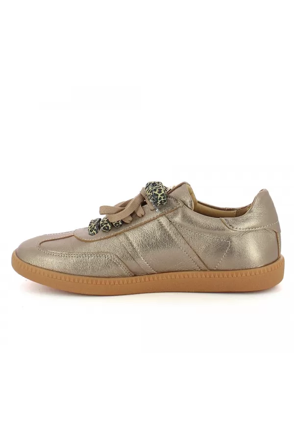 Zobacz Złote sneakersy skórzane CARINII--B10331-180-000-000-000