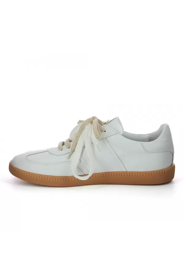 Zobacz Białe sneakersy skórzane CARINII--B10331-L46-000-000-000