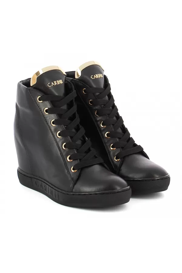 Zobacz Czarne sneakersy damskie CARINII--B4078-E50-000-PSK-B88
