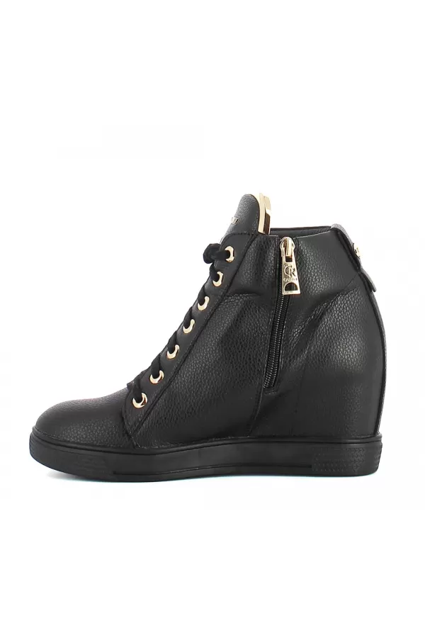 Zobacz Czarne sneakersy damskie CARINII--B4078-E50-000-PSK-B88