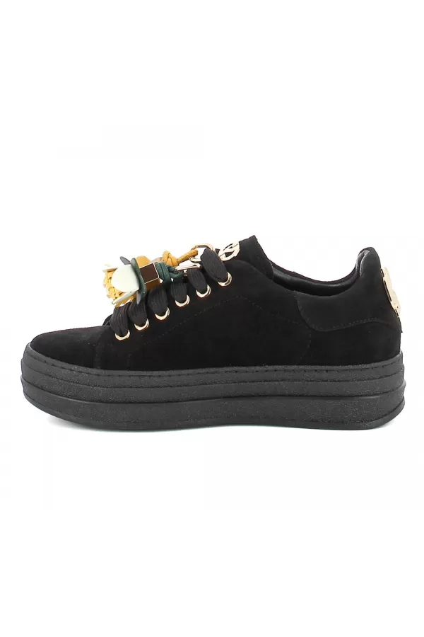 Zobacz Czarne sneakersy zamszowe CARINII--B10465-H20-000-000-G74