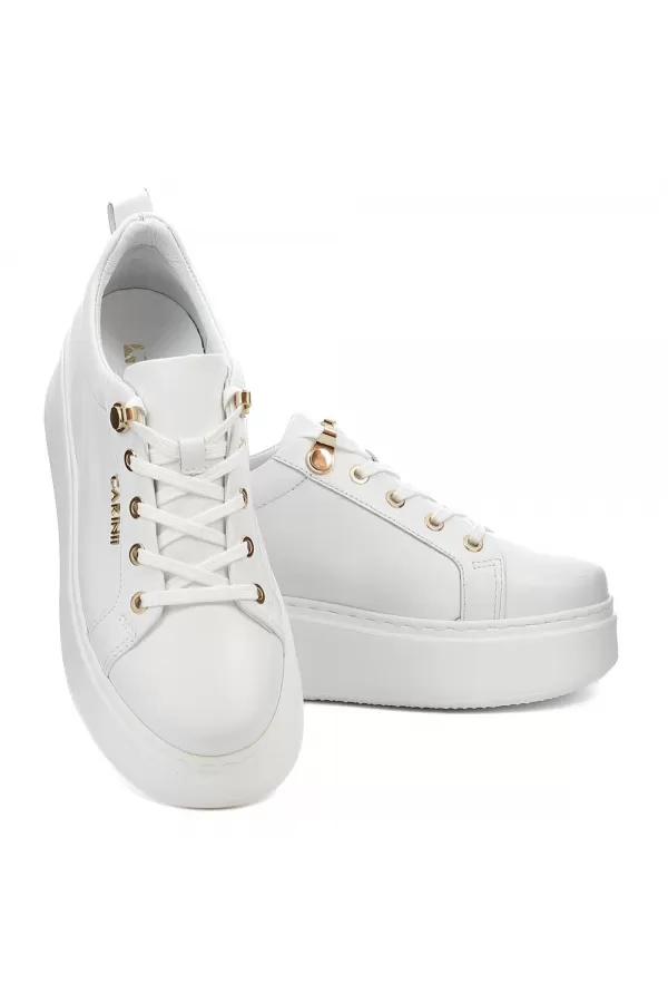 Zobacz Białe skórzane sneakersy CARINII--B8939-L46-000-000-F69