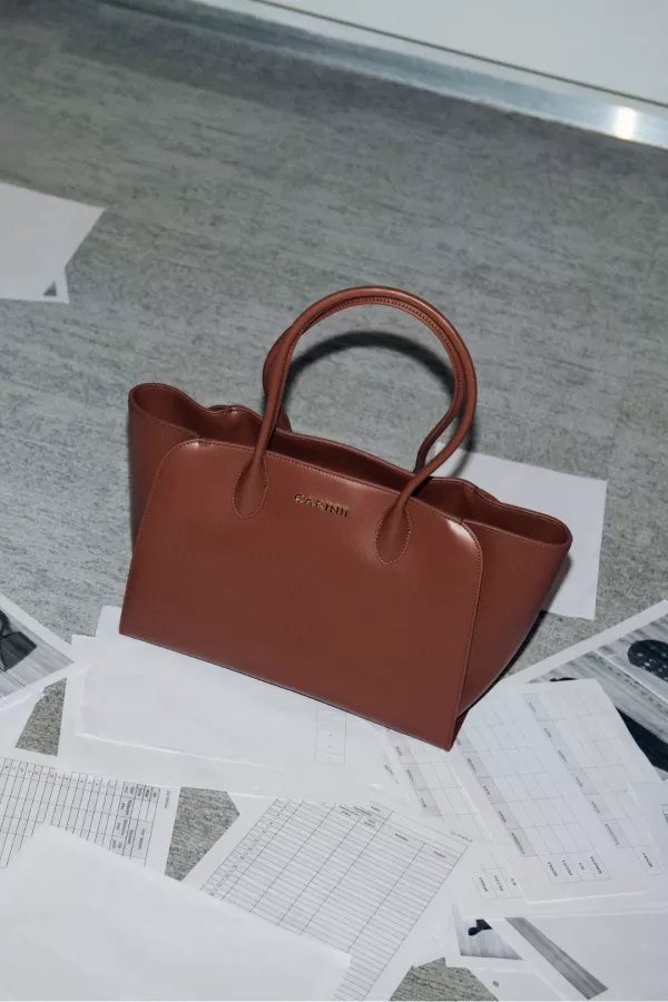 Zobacz KARMELOWA SKÓRZANA TOREBKA SHOPPER SIENA