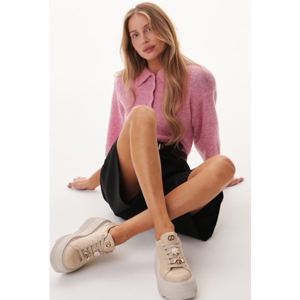 

Beżowe sneakersy na platformie CARINII B9589-T44-000-000-G36